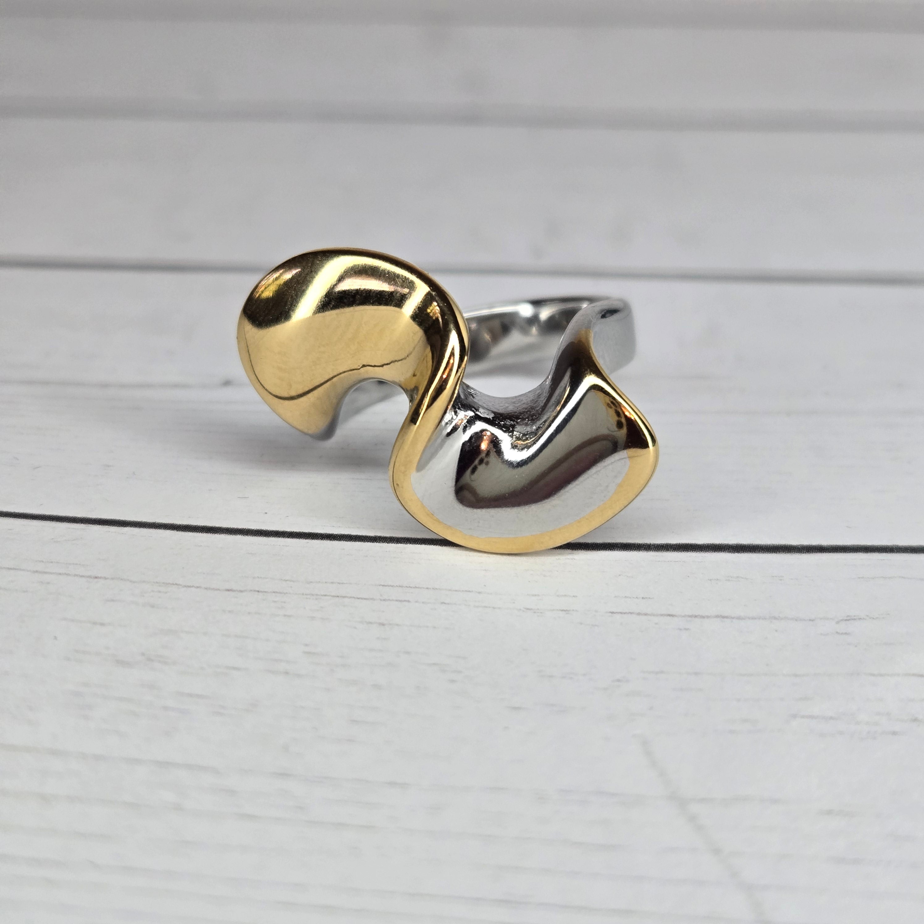 Anillo Wave Luxe