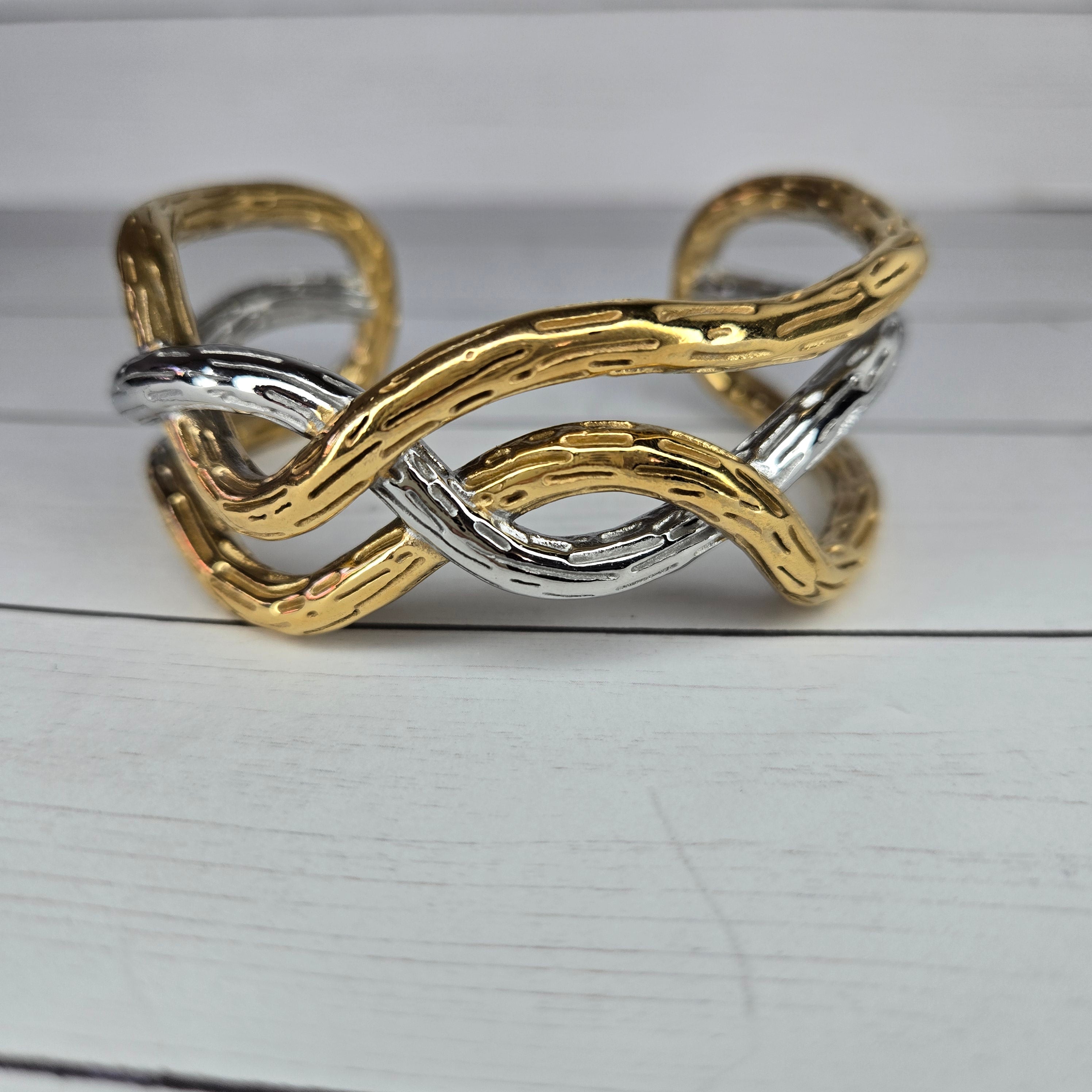 Brazalete Infinity Knot