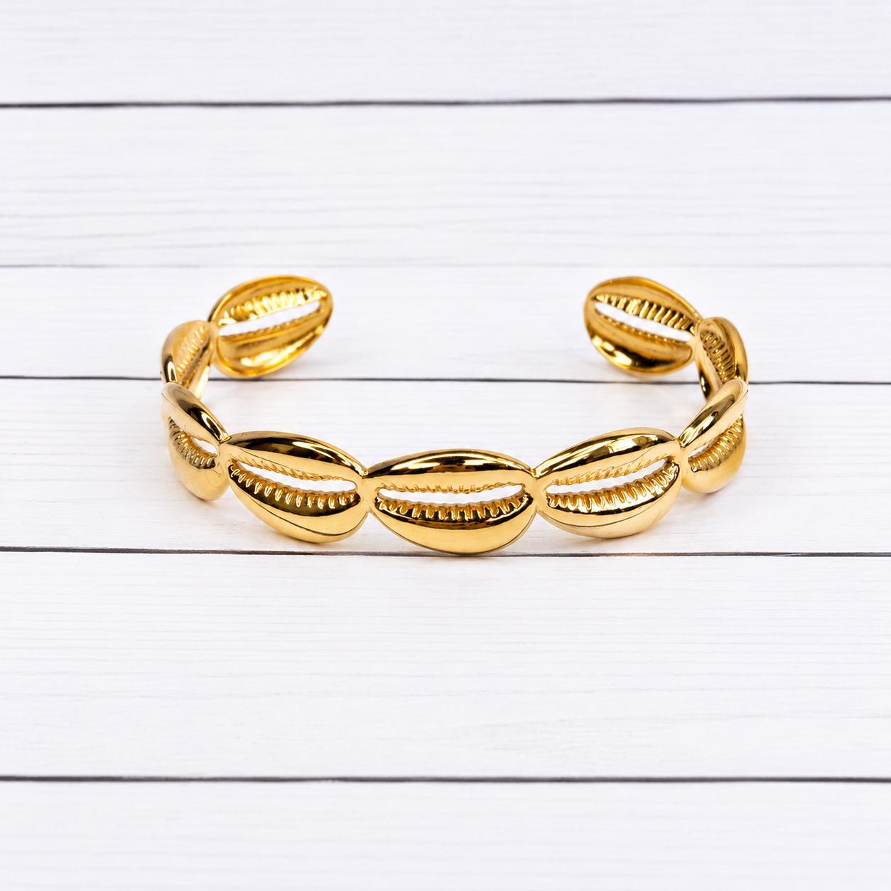 Coralia Cuff