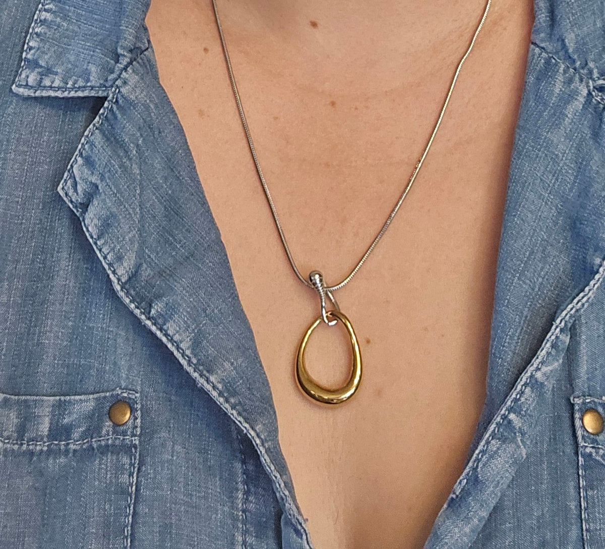 Collar Omi