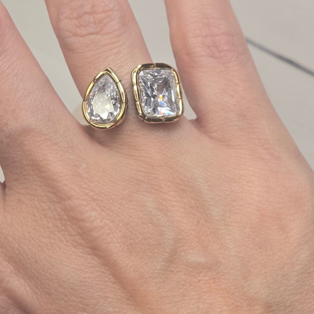 Anillo Beverly