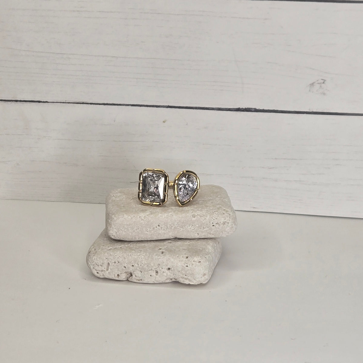 Anillo Beverly
