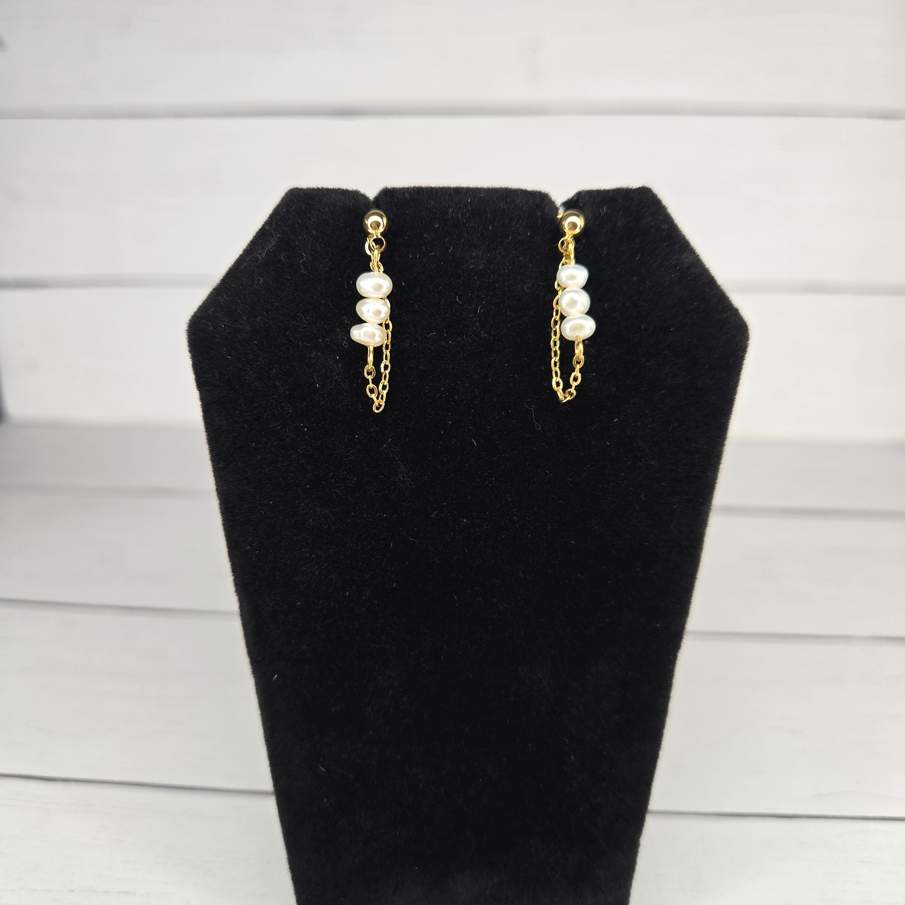 Pantallas Pearl Chain