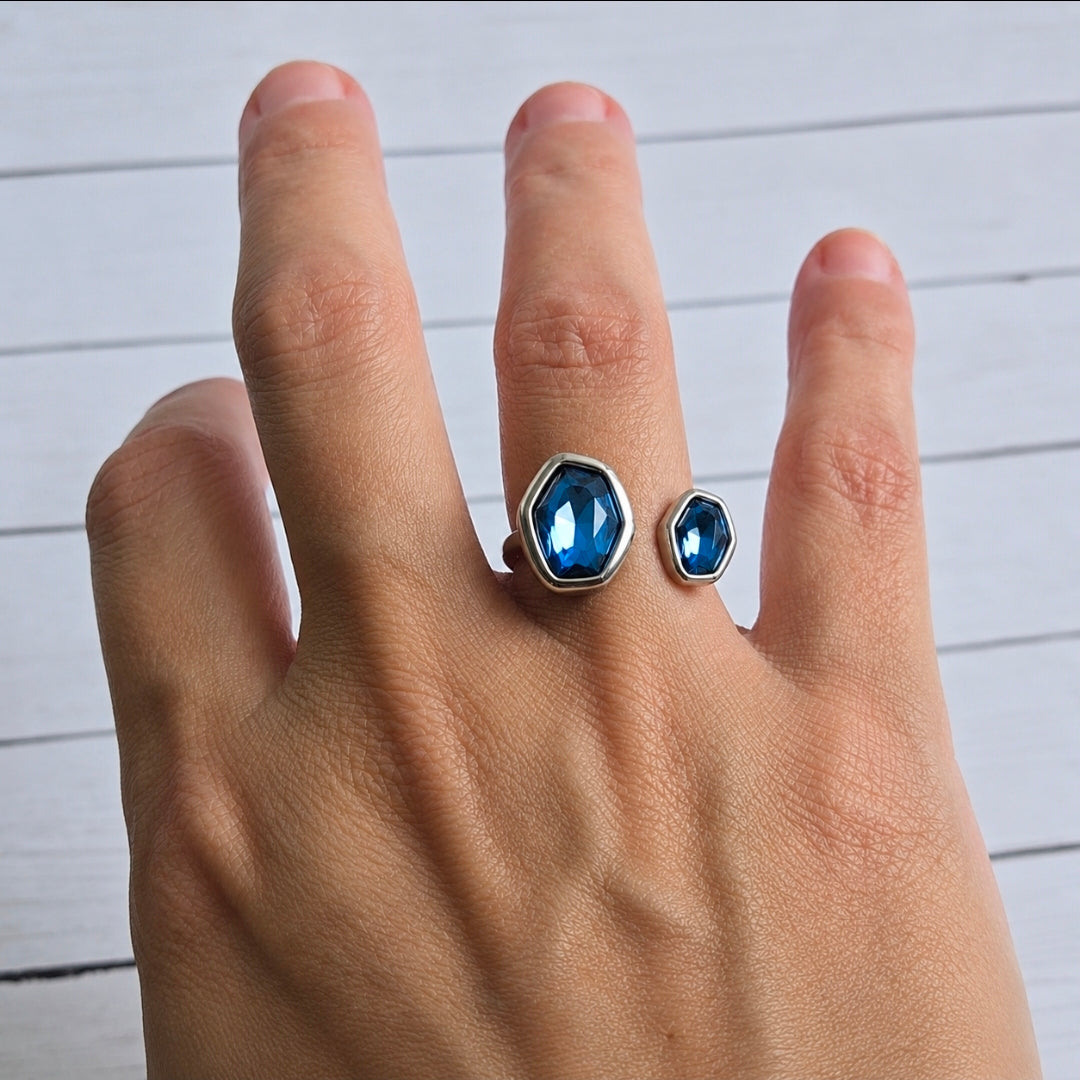 Anillo Azelia